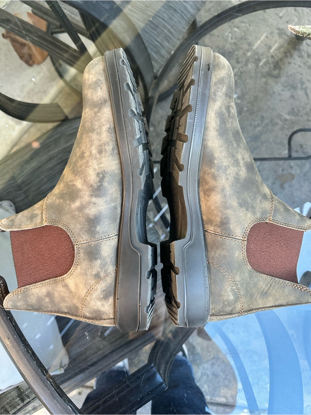 Blundstone’s Rustic Brown Chelsea Boots - Picture 6 of 10